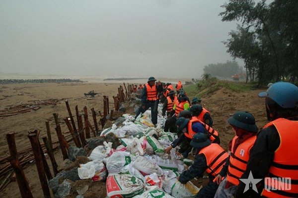 Quân khu 4 “Sao vuông” giữ bình yên mùa Xuân